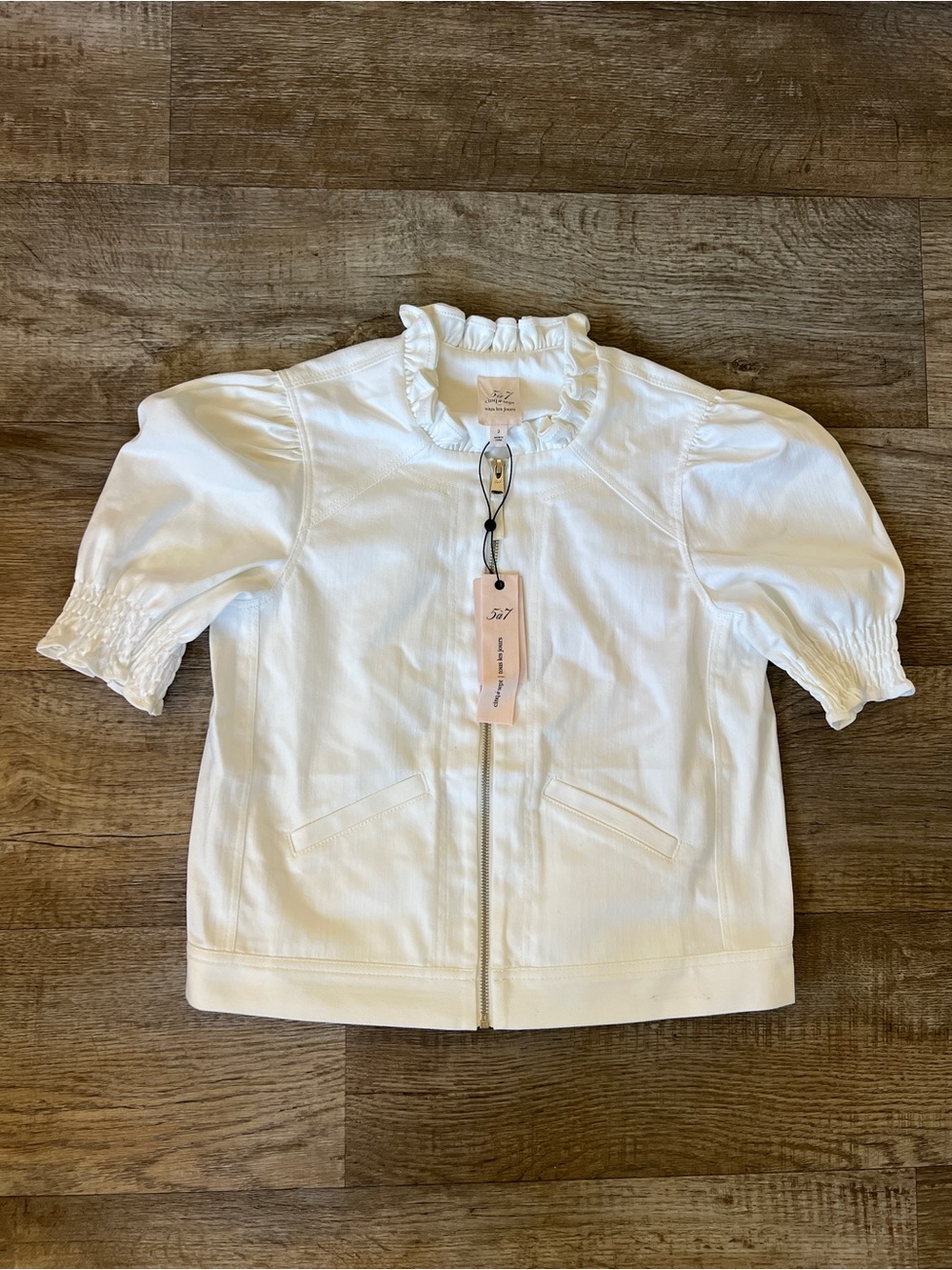Cinq a Sept Anabella Short Sleeve Zip Jacket in White - Picture 3 of 6